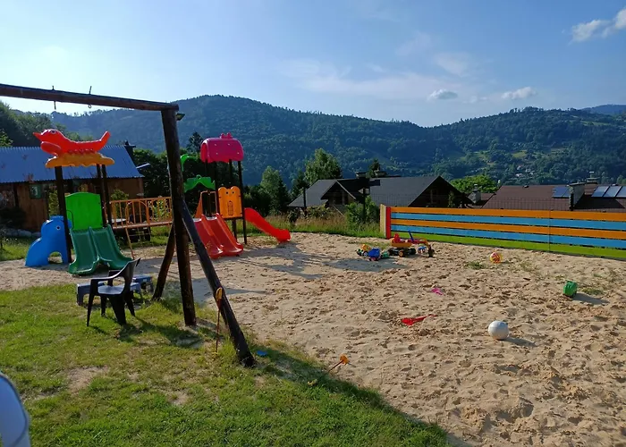 Udany Obok Gondoli לינה וארוחת בוקר שצ'צ'ירק